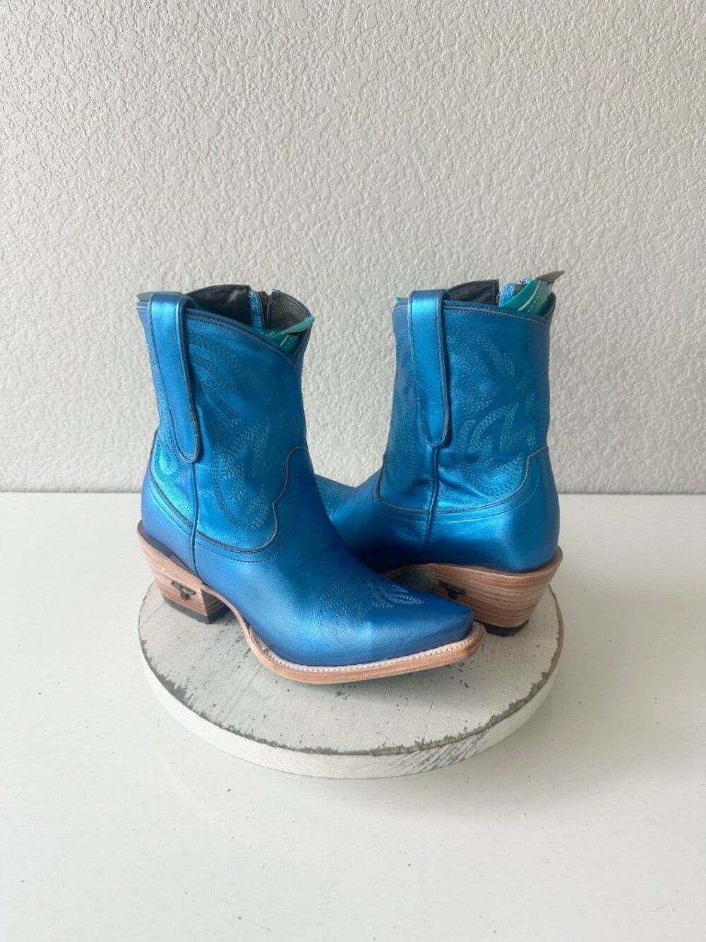Lane SMOKESHOW Blue Metallic Cowboy Booties Western Short Cowgirl Boots Size 7